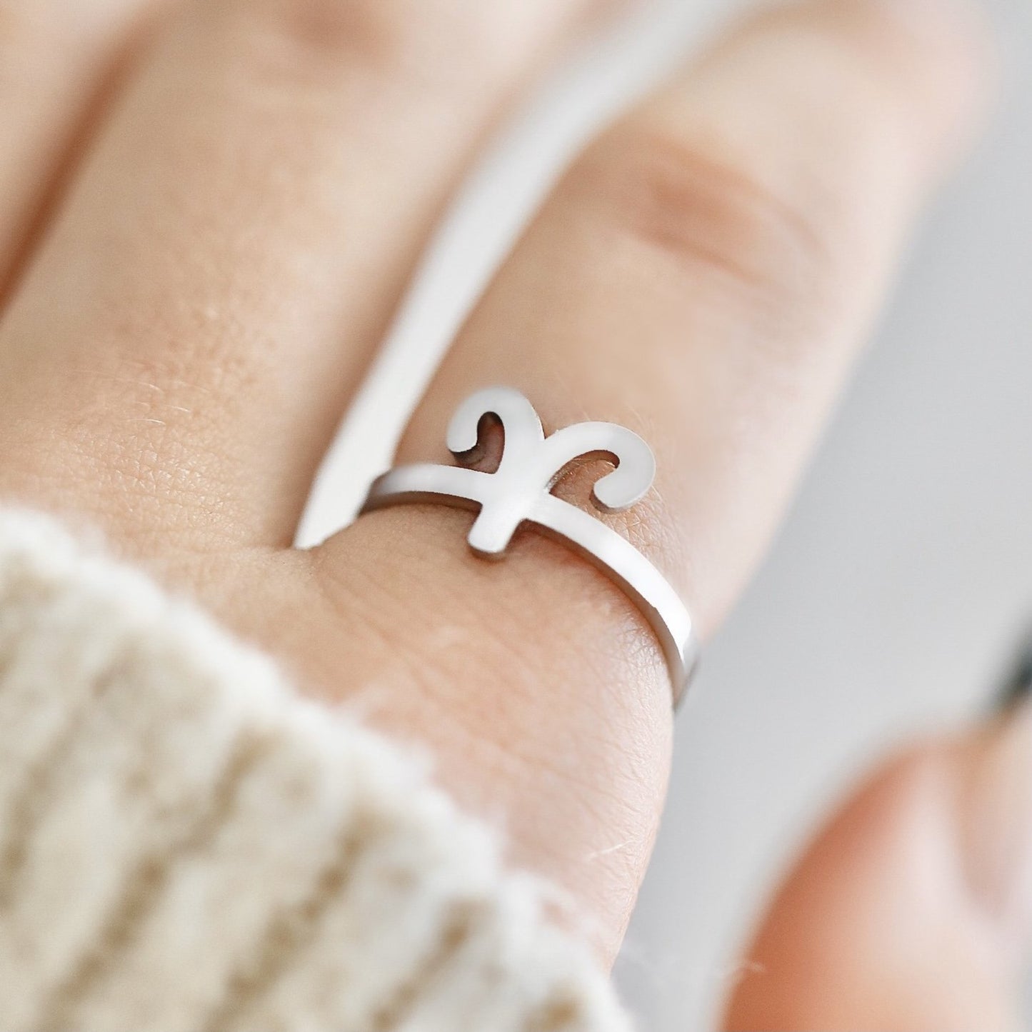 Aries Ring