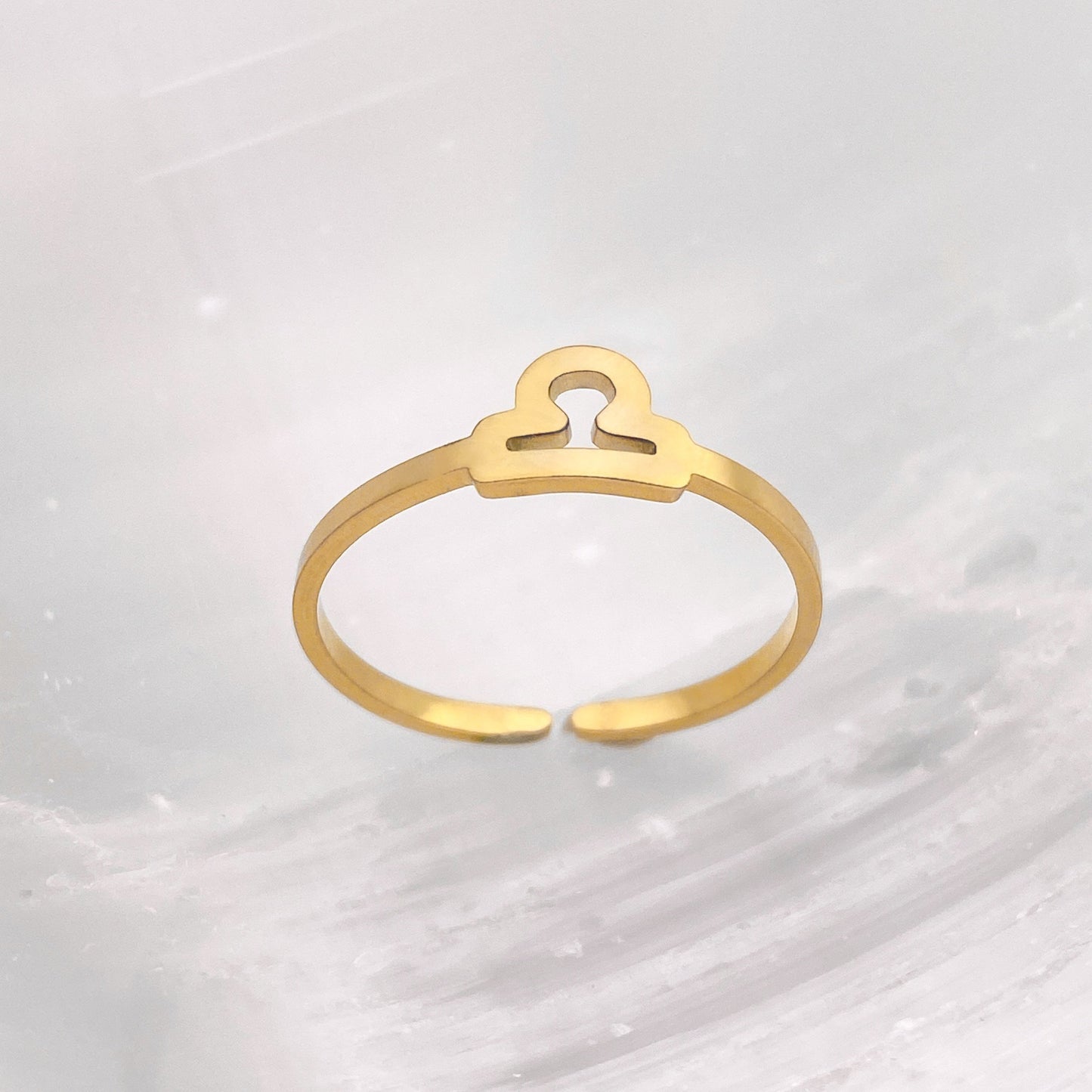 Libra Ring