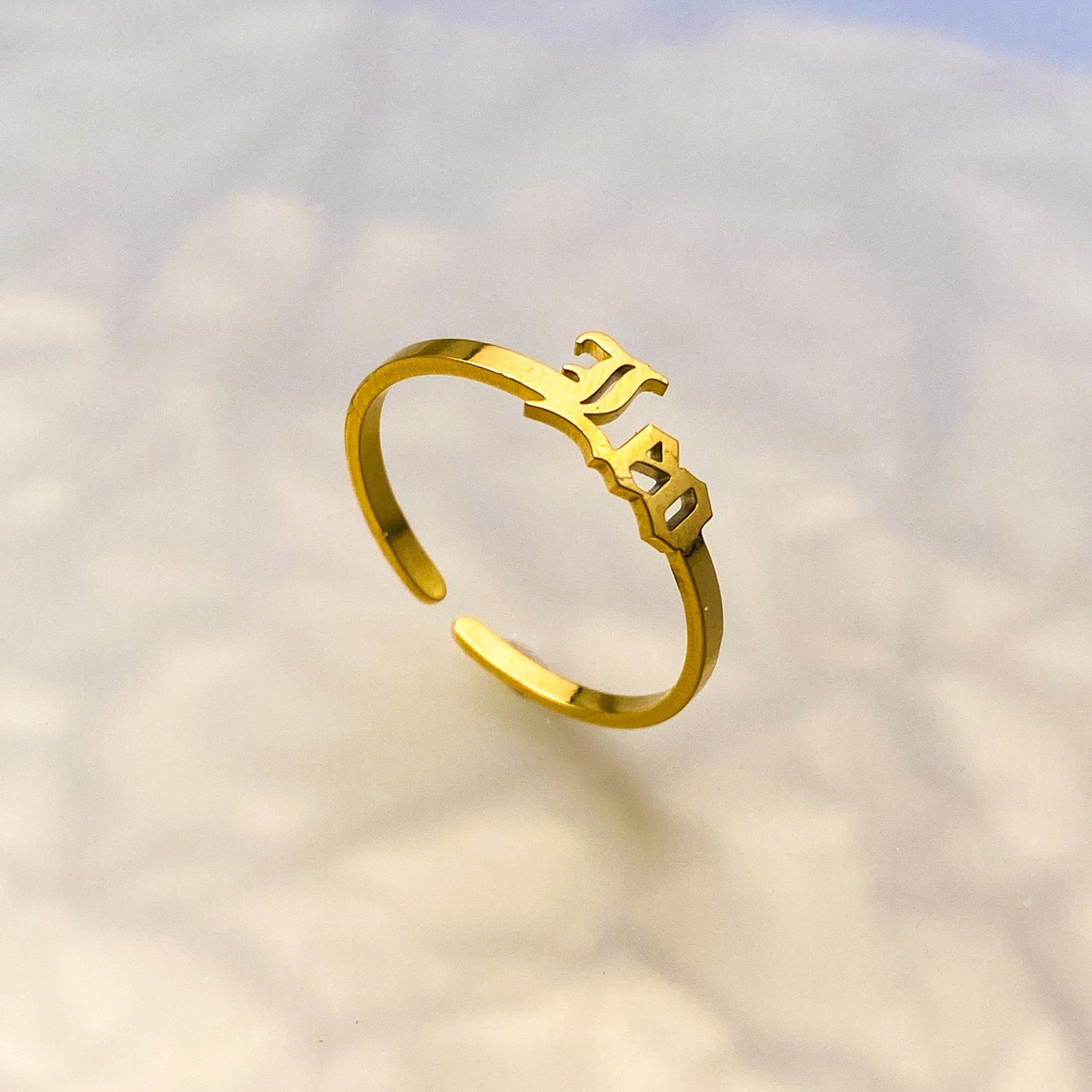 Old English Zodiac Ring - Gold
